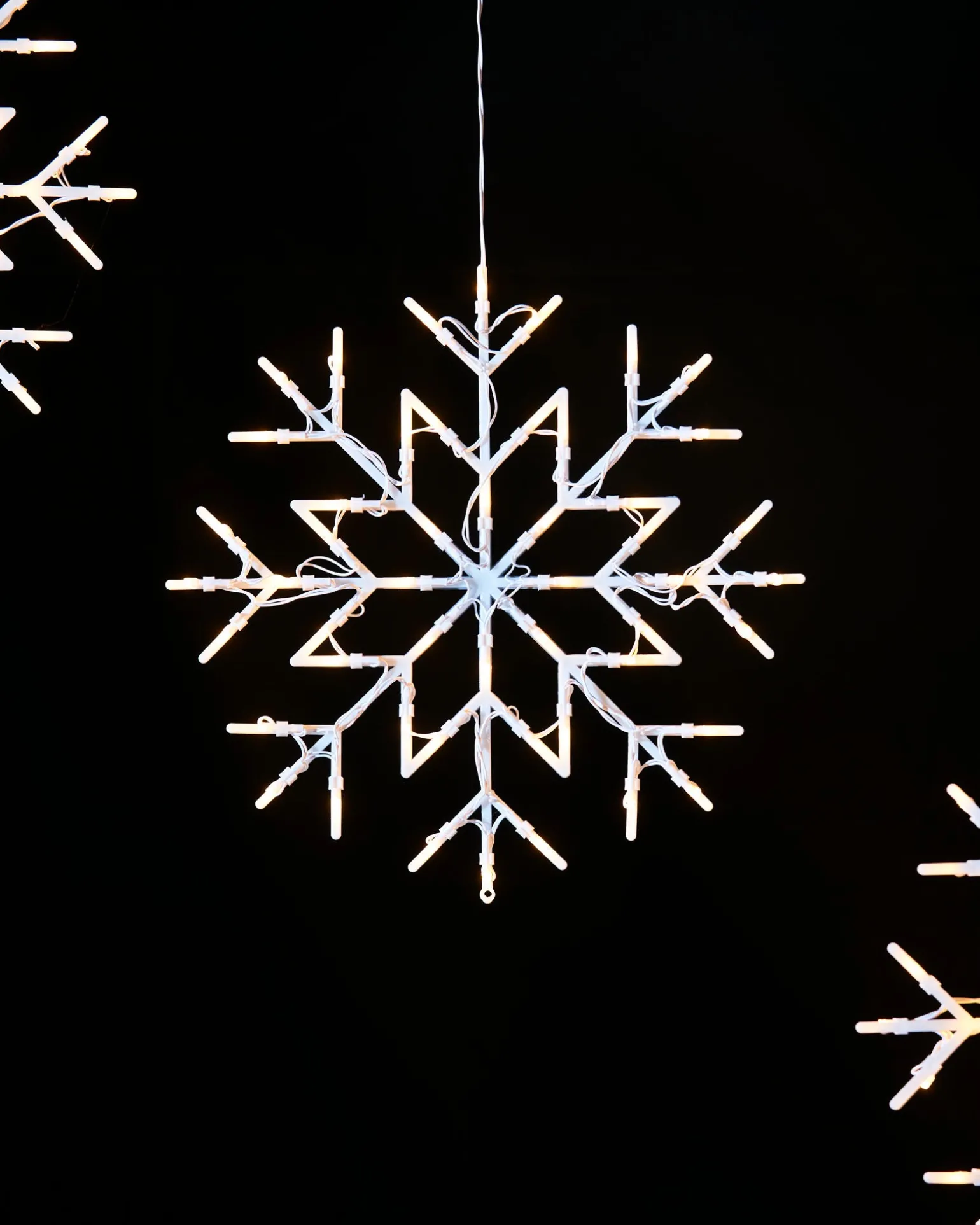 Snowflake Silhouette, Warm White, 36 Cm