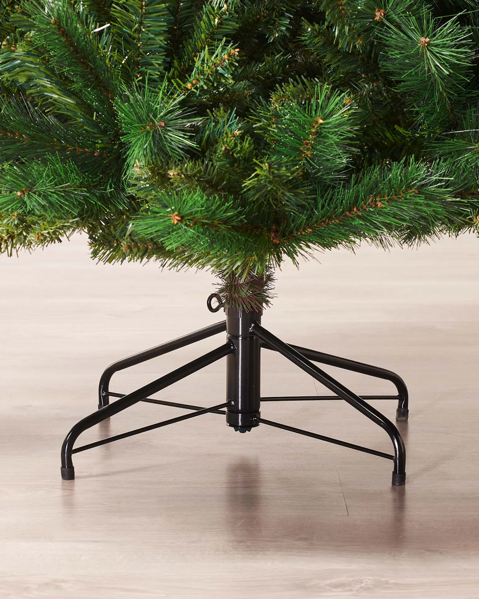 Victorian Pine Christmas Tree, 6 Ft