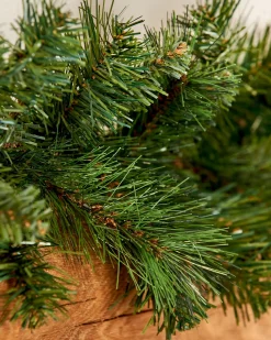 Victorian Pine Garland, 9 Ft