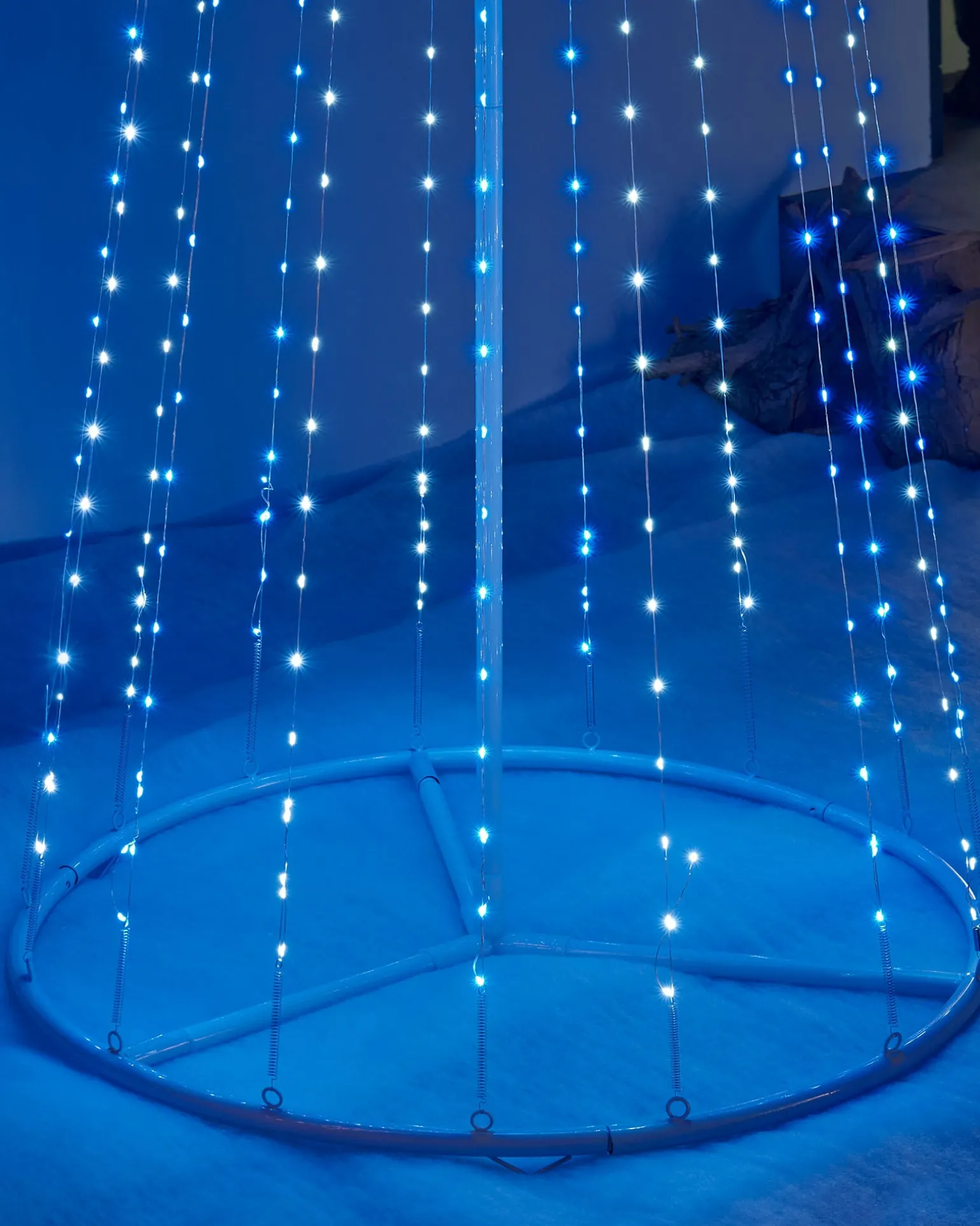 Waterfall Christmas Tree, Blue/White, 2.1 M