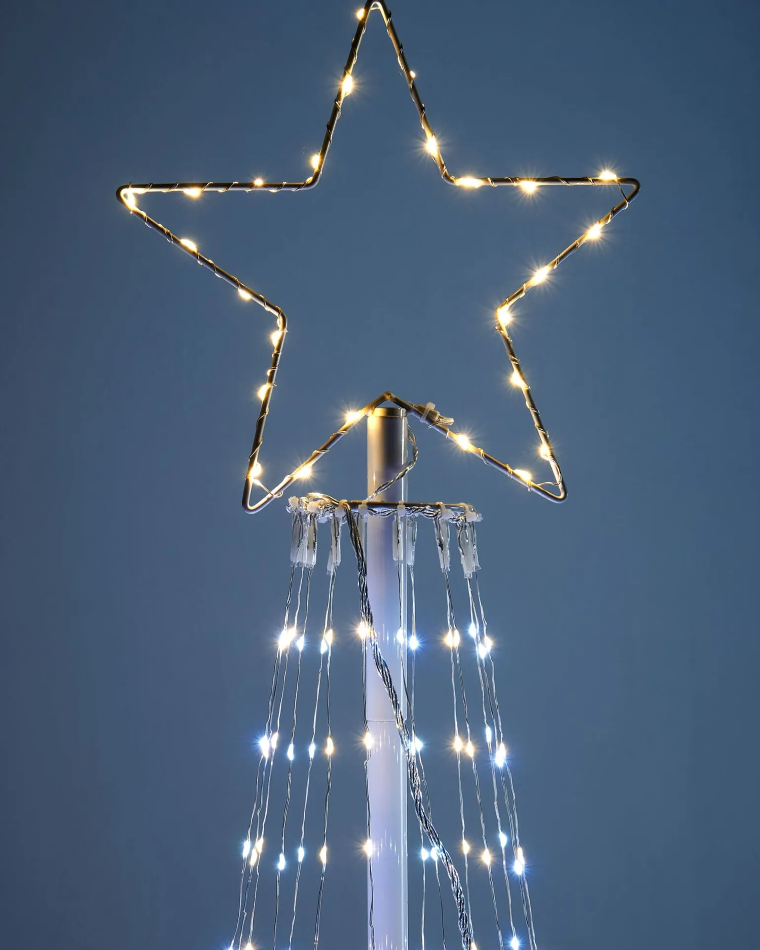 Waterfall Christmas Tree, White, 2.1 M