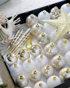 White/Gold Shatterproof Baubles Set, 50 Pack
